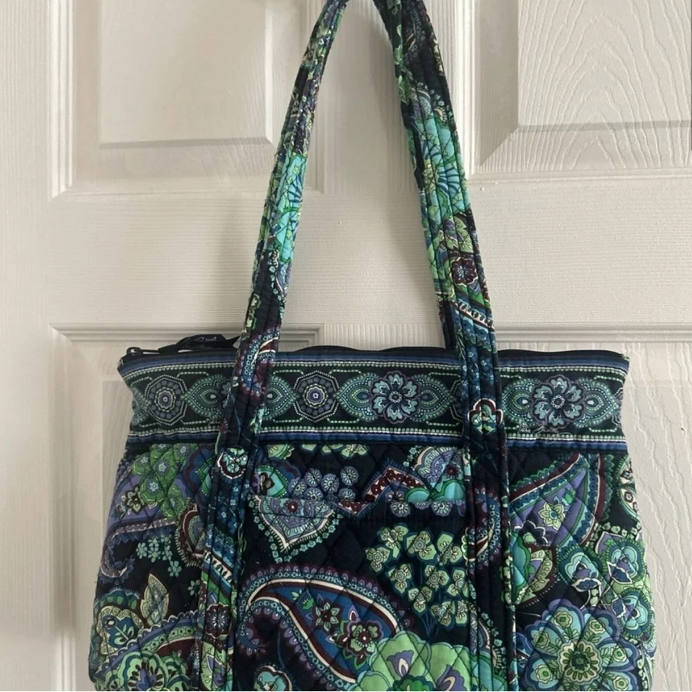 Vera Bradley Tote Bag - Picture 7 of 7